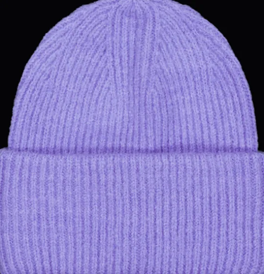 J Heavy Knit Beanie
