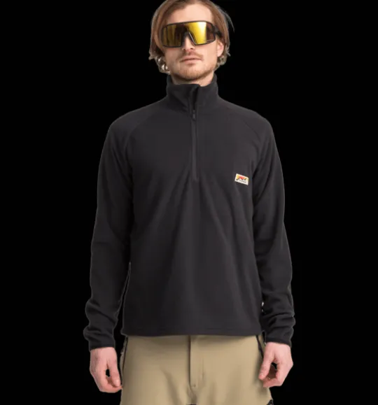 M Quarter Zip